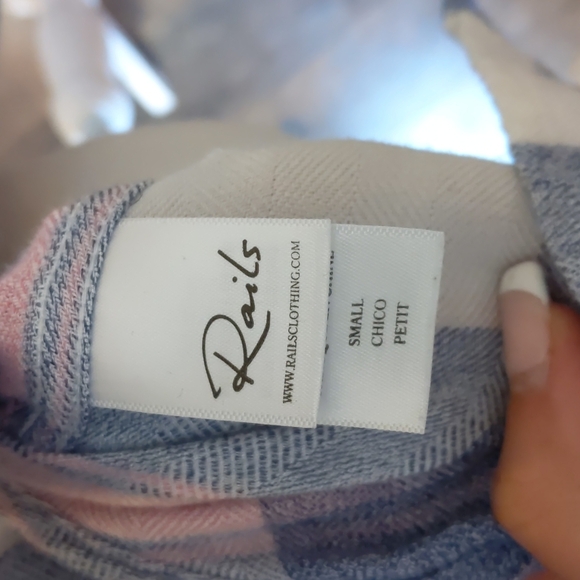 Rails super soft plaid button down shirt - Picture 6 of 6